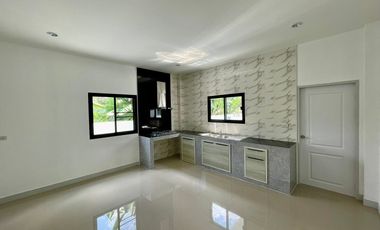 4 Bedroom House for sale in Nong Chom, Chiang Mai