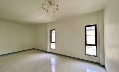 4 Bedroom House for sale in Nong Chom, Chiang Mai