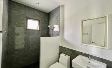 4 Bedroom House for sale in Nong Chom, Chiang Mai