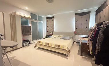 Resale Home River View In Namprae Hang Dong
