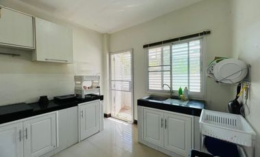 Original house fully furnished