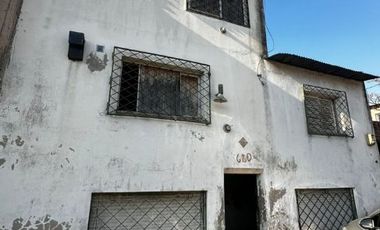 Casa en venta en Quilmes Este