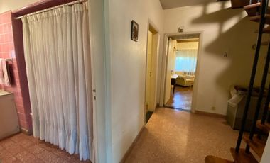 VENTA CASA ESTACION RANELAGH 6 AMB JARDIN PILETA