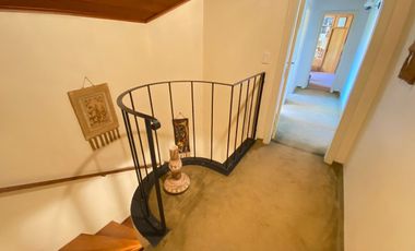 VENTA CASA ESTACION RANELAGH 6 AMB JARDIN PILETA
