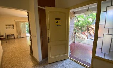 VENTA CASA ESTACION RANELAGH 6 AMB JARDIN PILETA