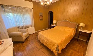 VENTA CASA ESTACION RANELAGH 6 AMB JARDIN PILETA