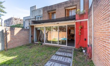 VENTA DE DUPLEX EN EZPELETA OESTE !OPORTUNIDAD !!