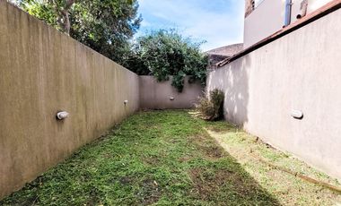 VENTA DEPARTAMENTO 2 AMB EN QUILMES CON COCHERA