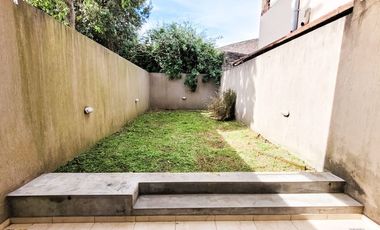 VENTA DEPARTAMENTO 2 AMB EN QUILMES CON COCHERA