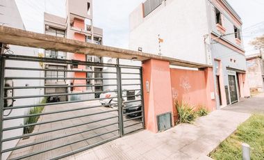 VENTA DEPARTAMENTO 2 AMB EN QUILMES CON COCHERA