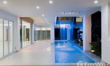 Modern Luxury House in a prime area of Chiang Mai