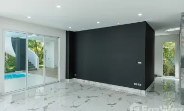 Modern Luxury House in a prime area of Chiang Mai