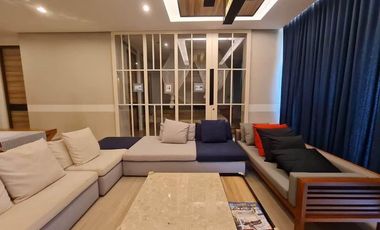 3 Bedroom Beachfront for Sale at Wan Vayla Condo!