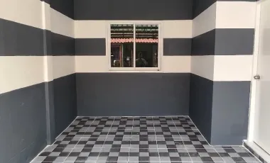 2 Bedroom Townhouse for sale at Samphan Villa