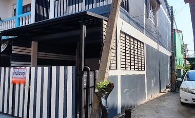 2 Bedroom Townhouse for sale at Air Villa Village