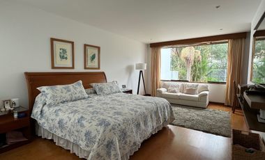 LINDA CASA EN ALQUILER CON 4 DORMITORIOS EN SAN ISIDRO