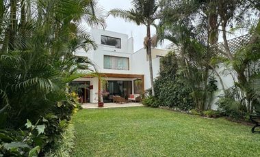 LINDA CASA EN ALQUILER, AMOBLADA CON 4 DORMITORIOS EN SAN ISIDRO