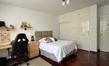 LINDA CASA EN ALQUILER, AMOBLADA CON 4 DORMITORIOS EN SAN ISIDRO