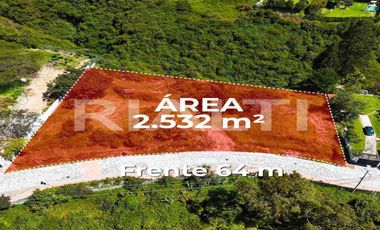 Terreno de venta en Urb. Pacho Salas Tumbaco