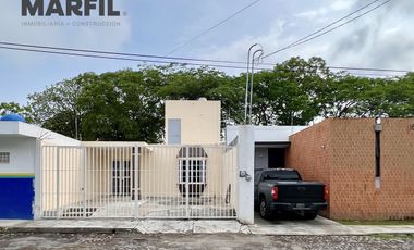 Casa Venta Norte de Villa de Álvarez Colima 2 Recámaras Terraza Amplio Terreno