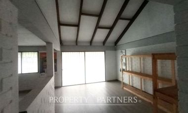 Venta en Peñalolén.  Ideal para Local Comercial.