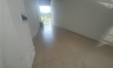 LOCAL COMERCIAL PARA LA VENTA, PEÑALISA MALL RICAURTE C/MARCA