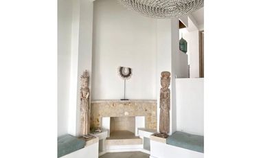 Casa para La Venta en El Poblado Sector Cola del Zorro