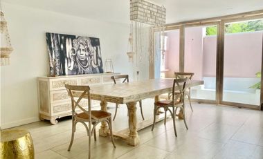 Casa para La Venta en El Poblado Sector Cola del Zorro