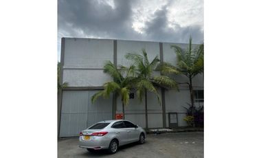 BODEGA EN PARQUE EMPRESARIAL GUARNE