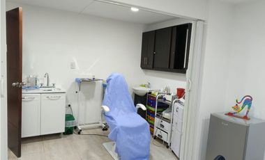 ALQUILA CASA  COMERCIAL TEQUENDAMA CALI