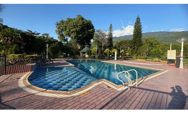 Casa campestre en condominio en venta / permuta La Buitrera Palmira