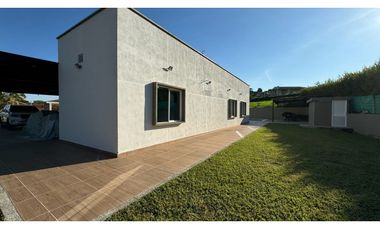 Casa campestre en condominio en venta / permuta La Buitrera Palmira