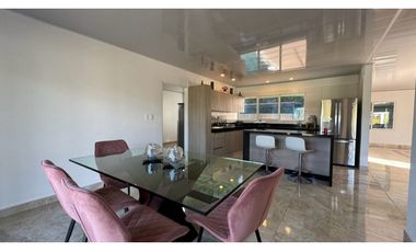 Casa campestre en condominio en venta / permuta La Buitrera Palmira