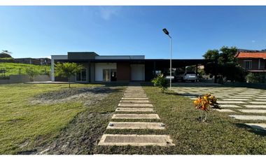 Casa campestre en condominio en venta / permuta La Buitrera Palmira