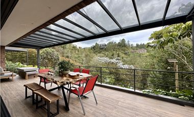 Venta De Casa En El Retiro