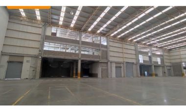 BODEGA EN ARRIENDO SECTOR COTA SIBERIA