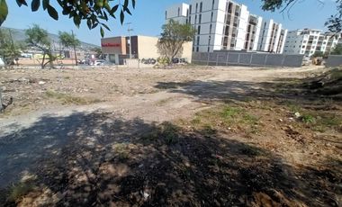 VENTA TERRENO COMERCIAL EN CUMBRES 1610m2  MST