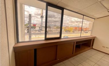 Oficina corporativa  200m2 en renta Edificio Triunfo