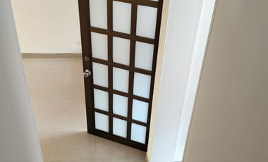 CASA 15 EN ARRIENDO COTA L.F.G.J.