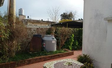 VENTA DE CASA EN FLORENCIO VARELA