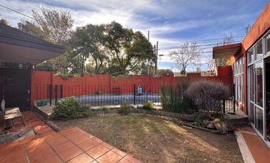 Venta Casa 3 ambientes. Piscina. Parrilla. Cochera