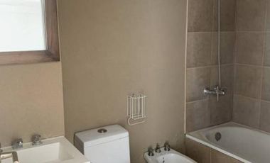 3 amb con balcon y cochera!! Amenities
