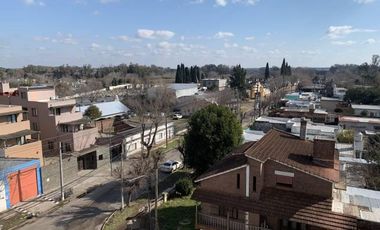 3 amb con balcon y cochera!! Amenities