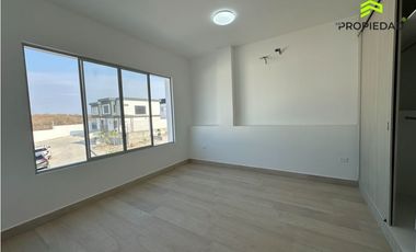 CASA EN ALQUILER A ESTRENAR AL SUR DE MANTA EN LA URBANIZACIÓN NAHL