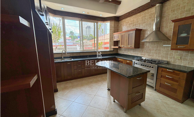 VENTA DE CASA, LOMA ALEGRE , ALTOS DEL GOLF (17)