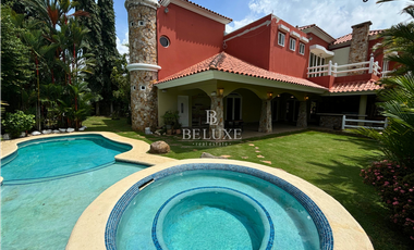 VENTA DE CASA, LOMA ALEGRE , ALTOS DEL GOLF (17)