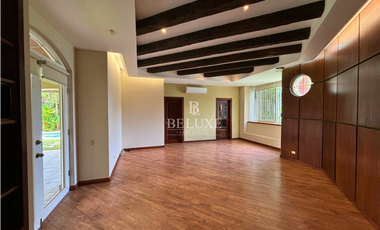 VENTA DE CASA, LOMA ALEGRE , ALTOS DEL GOLF (17)