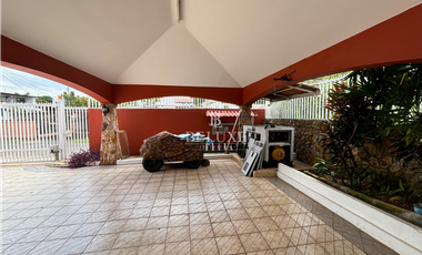VENTA DE CASA, LOMA ALEGRE , ALTOS DEL GOLF (17)
