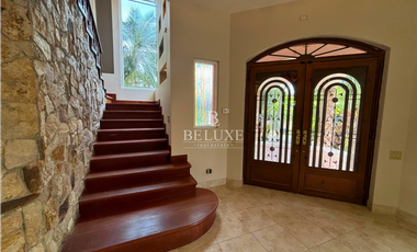VENTA DE CASA, LOMA ALEGRE , ALTOS DEL GOLF (17)