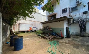 CASA EN SAN FRANCISCO PARA USO COMERCIAL DOS NIVELES 500M2
